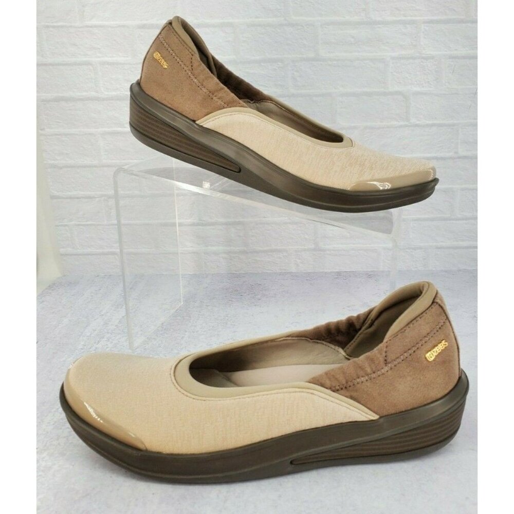 BZees Womens Malibu Skimmer Taupe Comfort Flats Size 9.5M Slip-On Washable Shoes